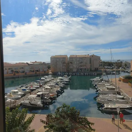 Apartment Superbe Avec Vue Sur La Et Port Frontignan
